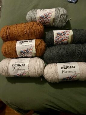 Bernat Premium Yarn Bundle - 2 Caramel, 2 Parchment, 1 Light Gray, 2 Dark Gray